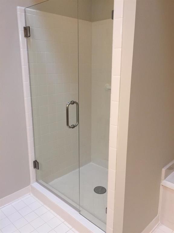 360 Shelli Ln, Roswell, GA 30075 - photo 1