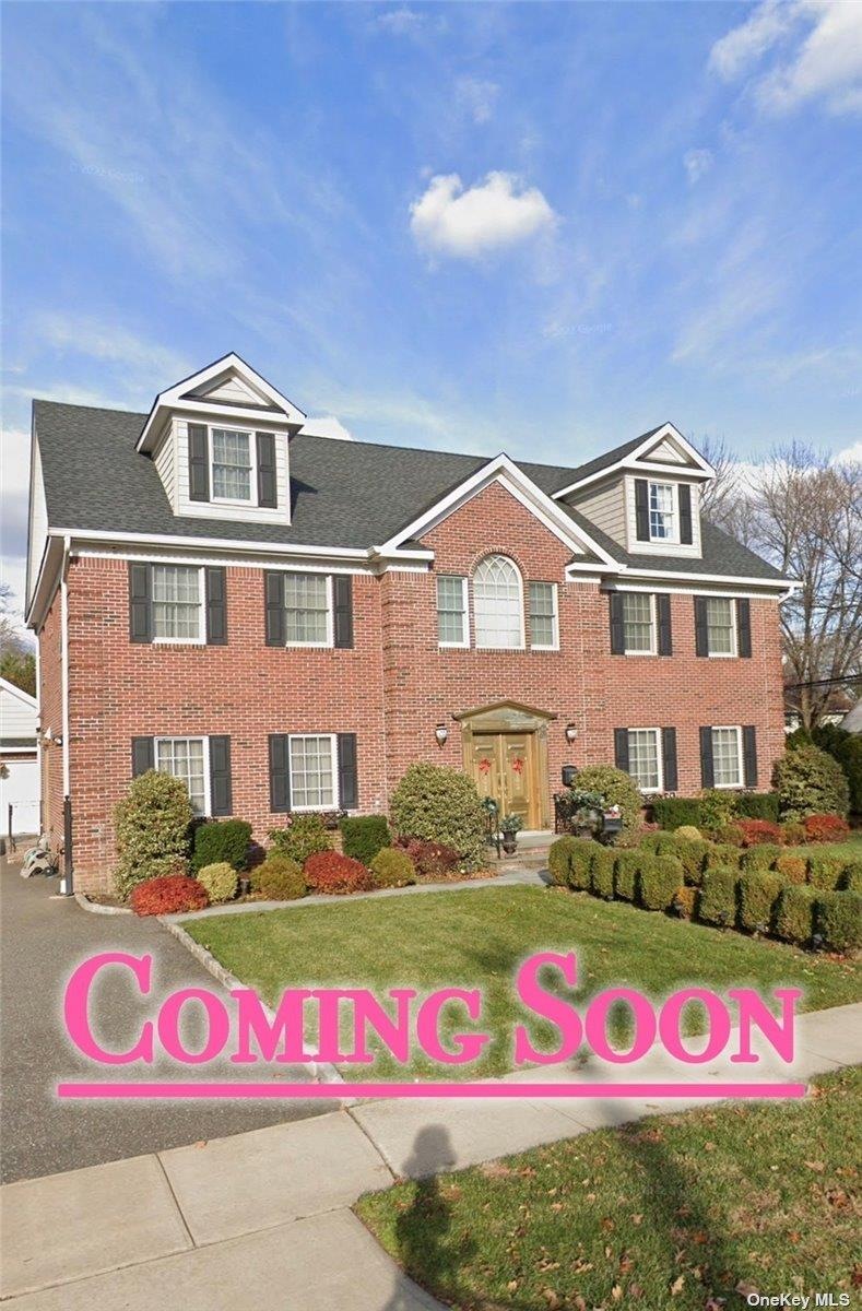 Sold $1,800,000 • Co-Listing Agent