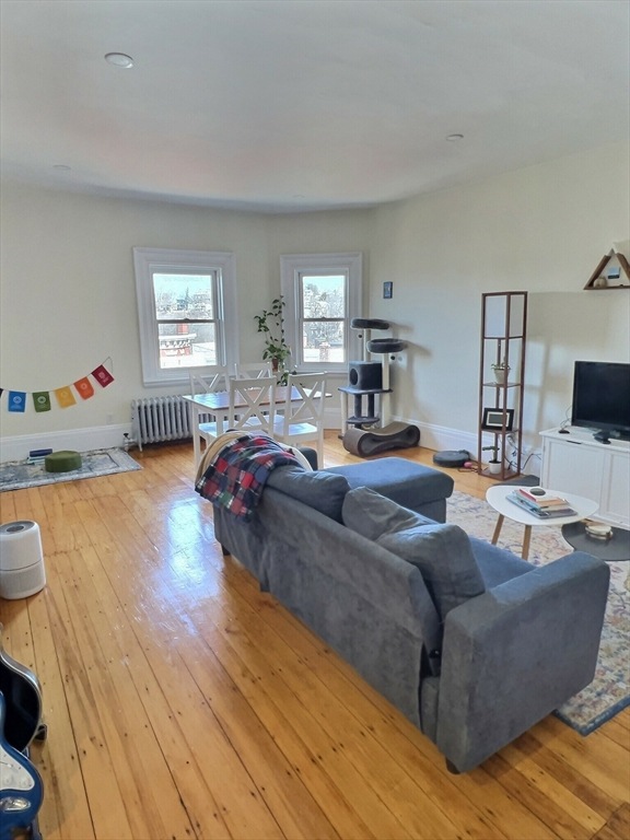 23 Garrison Rd unit 3R, Brookline, MA 02445 - photo 1