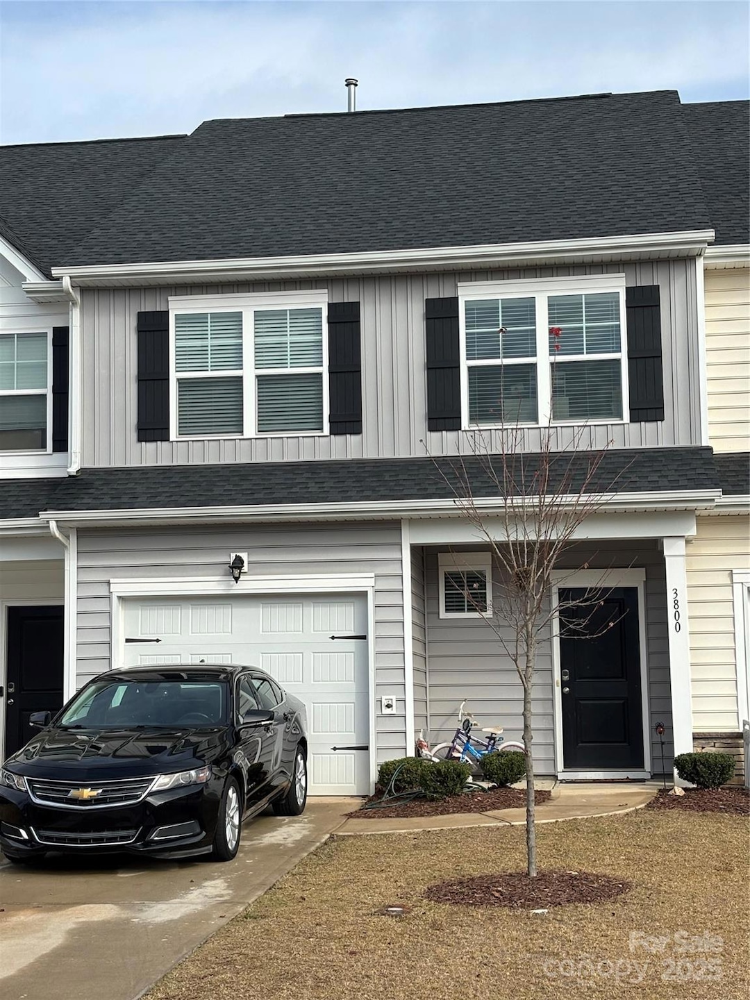 3800 Yorkshire frontage