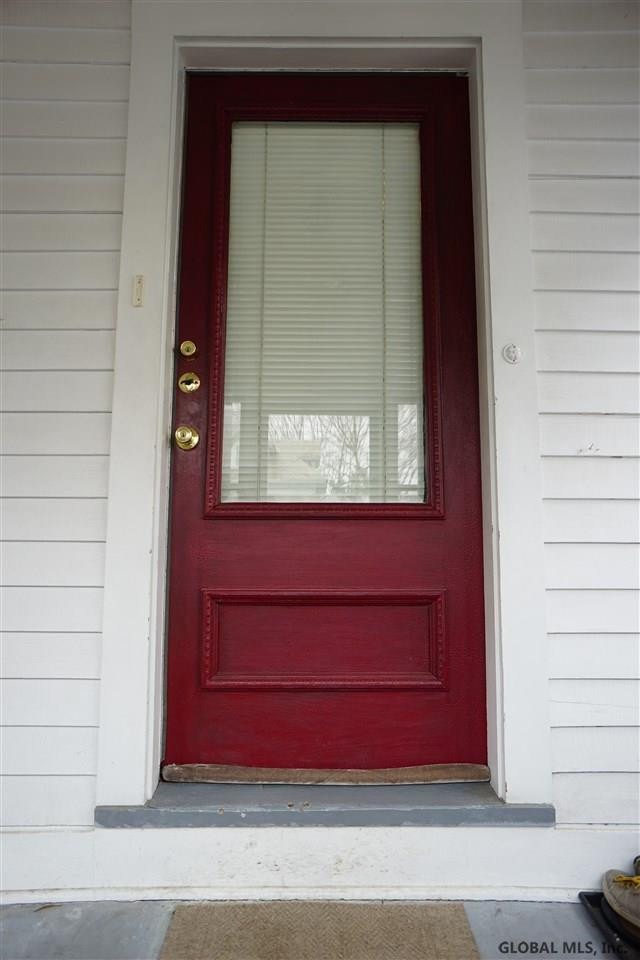 38 Barclay St, Albany, NY 12209 - photo 1