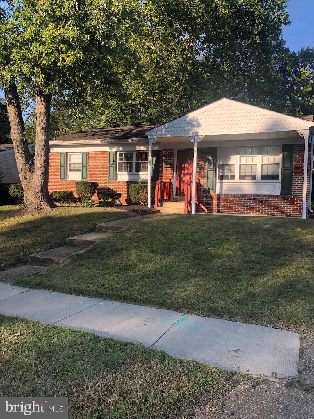 Under Contract $411,000