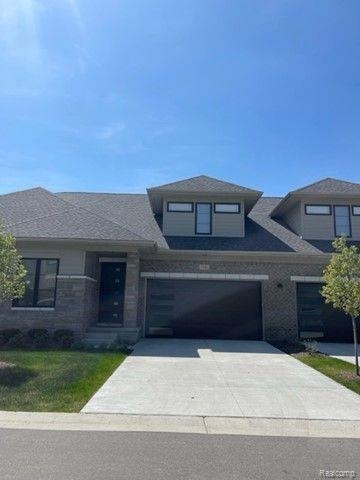 Exterior Rendering Brick/Stone & Unique Details