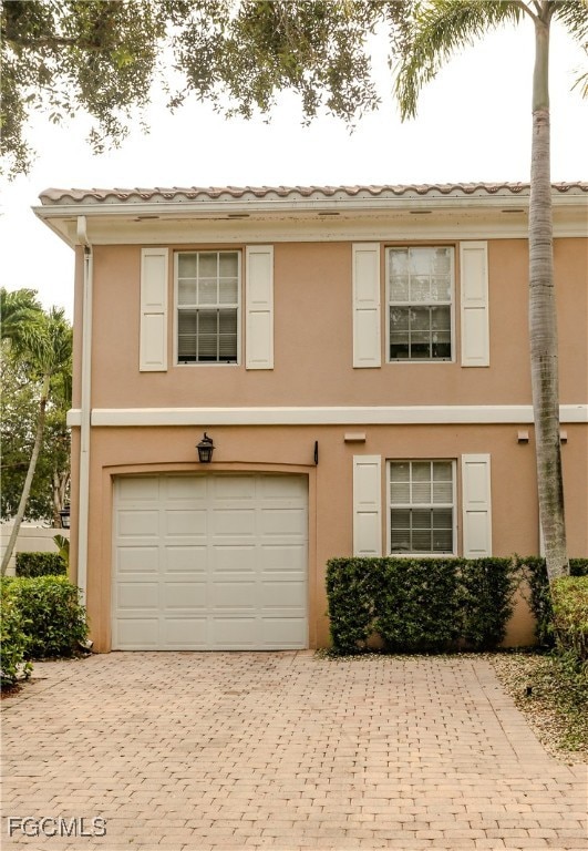 For Rent $2,800/month • Co-Listing Agent