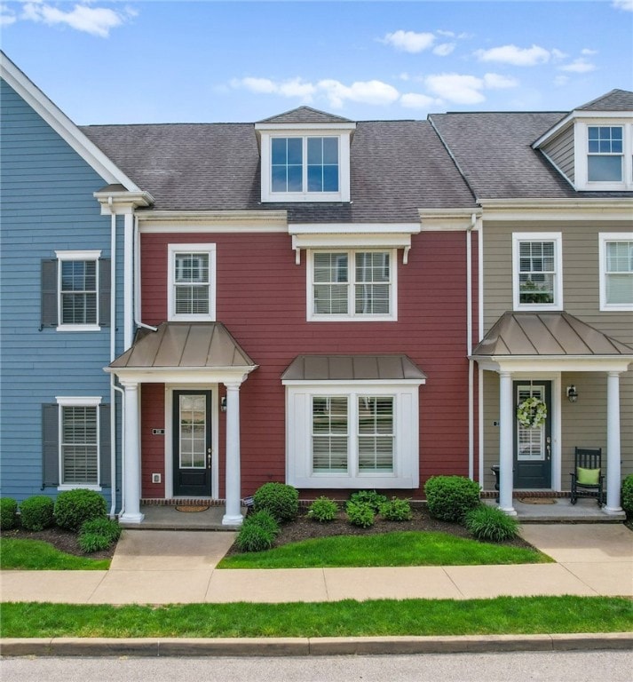 Welcome to 63 Riverfront Street in Oakmont's Award