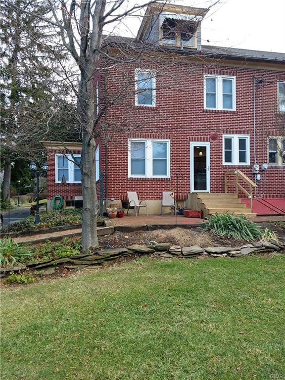 330 N Arch St unit 332, Allentown, PA 18104 - photo 1