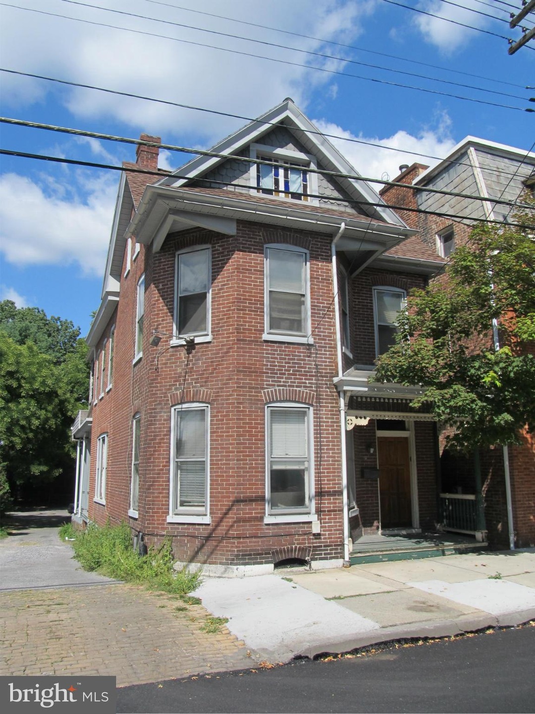 161 S 2nd St, Chambersburg, PA 17201 - photo 1