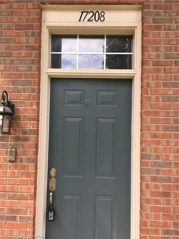 17208 Chesapeake Cir unit 197, Walled Lake, MI 48390 - photo 1