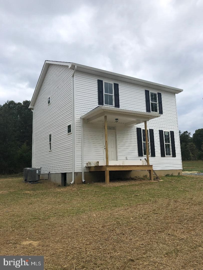 29366 Old Office Rd, Rhoadesville, VA 22542 - photo 1