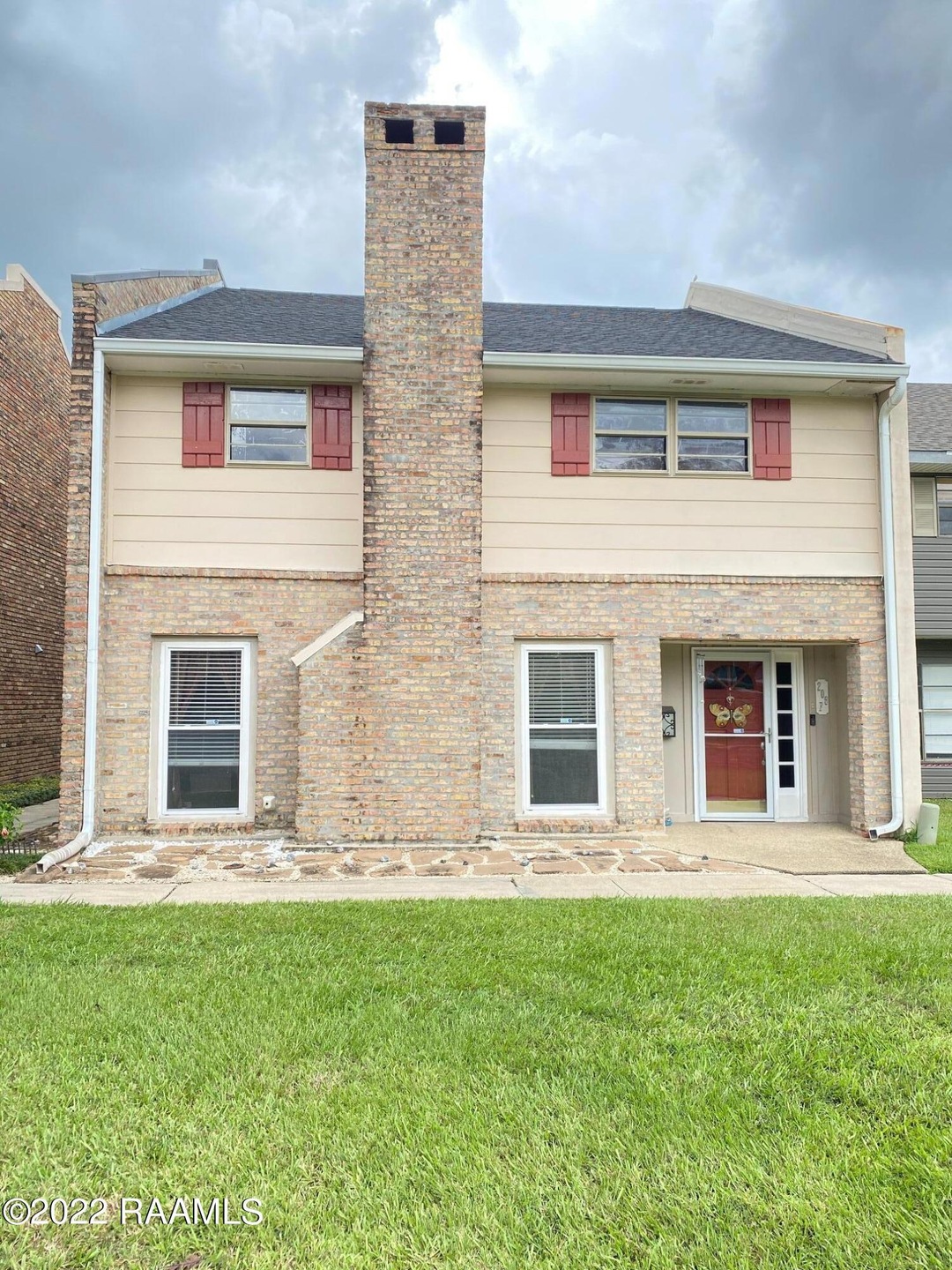 Sold • Co-Listing Agent