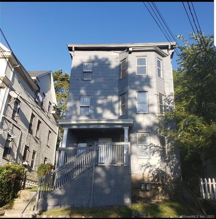65 Lounsbury St, Waterbury, CT 06706 - photo 1