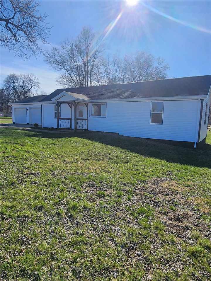 830 N 40th St, Terre Haute, IN 47803 - photo 1