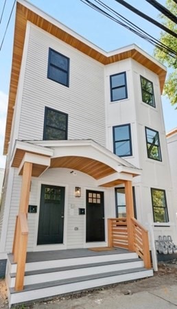80 Berkshire St unit 3, Cambridge, MA 02141 - photo 1