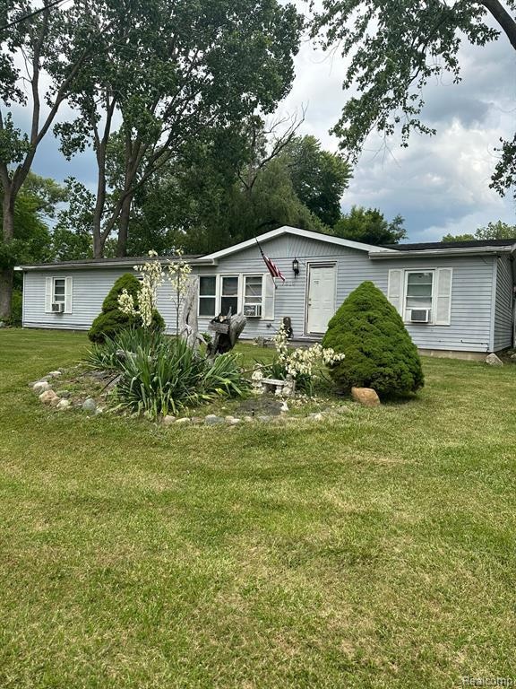 7010 Lewis Rd, Mount Morris, MI 48458 - photo 1