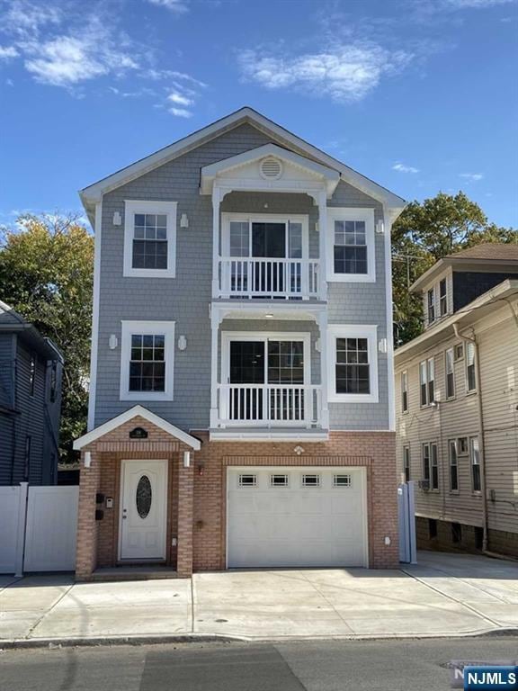 For Rent $2,600/month