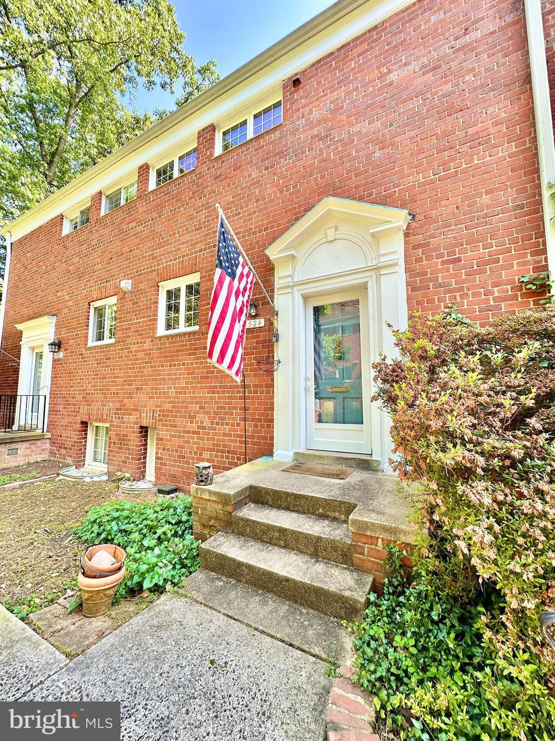 1524 Mount Eagle Place, Alexandria, VA 22302 - photo 1