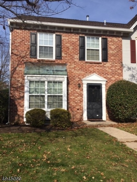 32 Lindsey Ct, Franklin Park, NJ 08823 - photo 1
