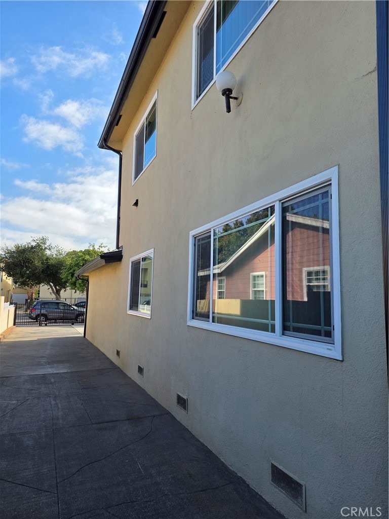 For Rent $1,975/month