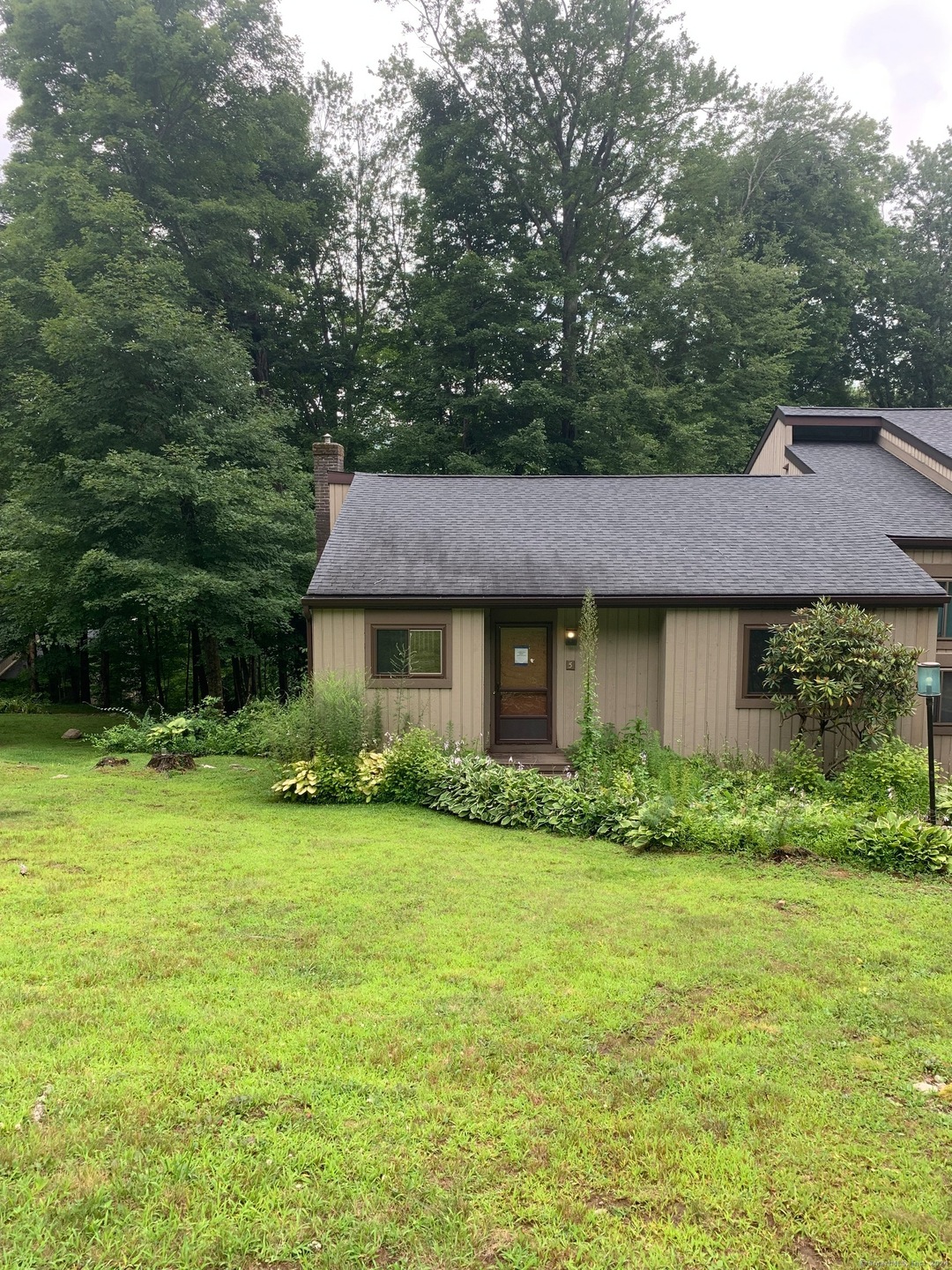 5 Cedar Spring Ln unit 5, Woodbury, CT 06798 - photo 1