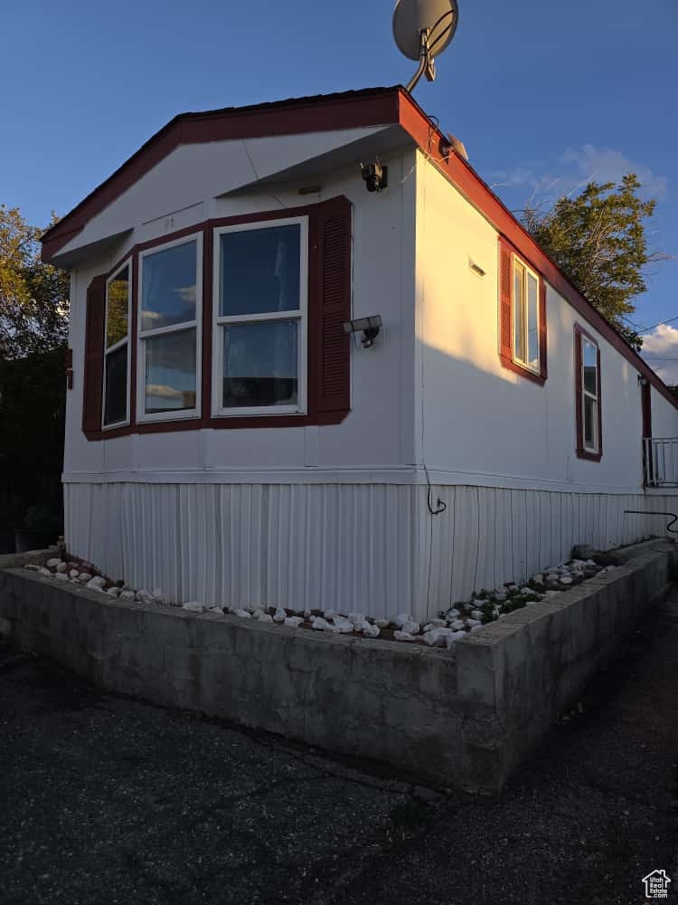 37 Crawford Place, Sandy, UT 84070 - photo 1