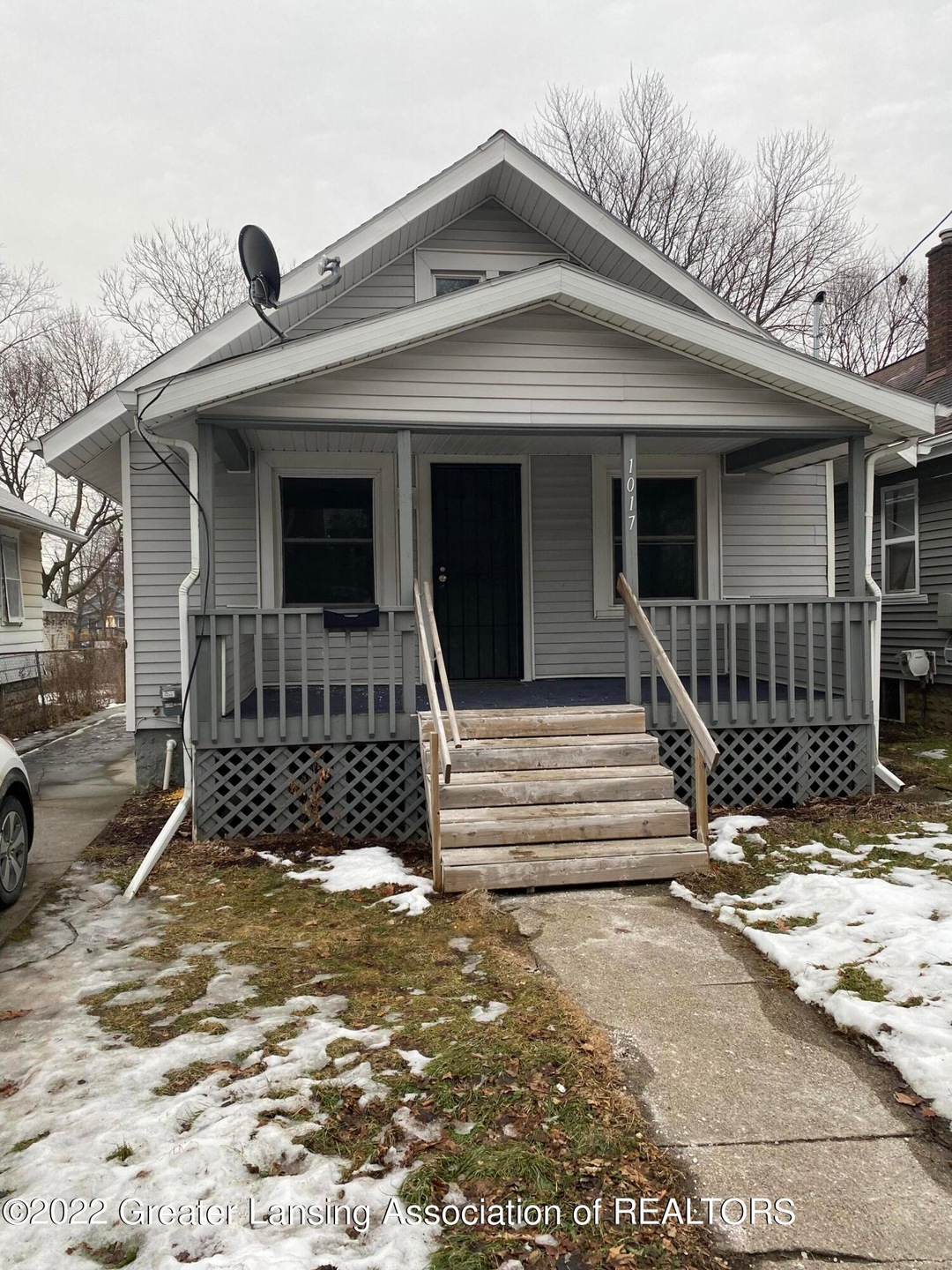 1017 S Holmes St, Lansing, MI 48912 - photo 1