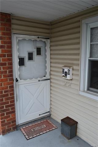 29 Troy Ln, Yonkers, NY 10701 - photo 1