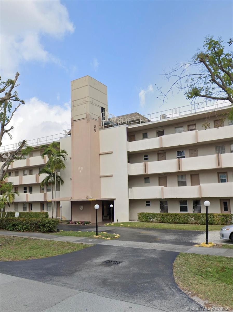 1701 NE 191st St unit A211, Miami, FL 33179 - photo 1