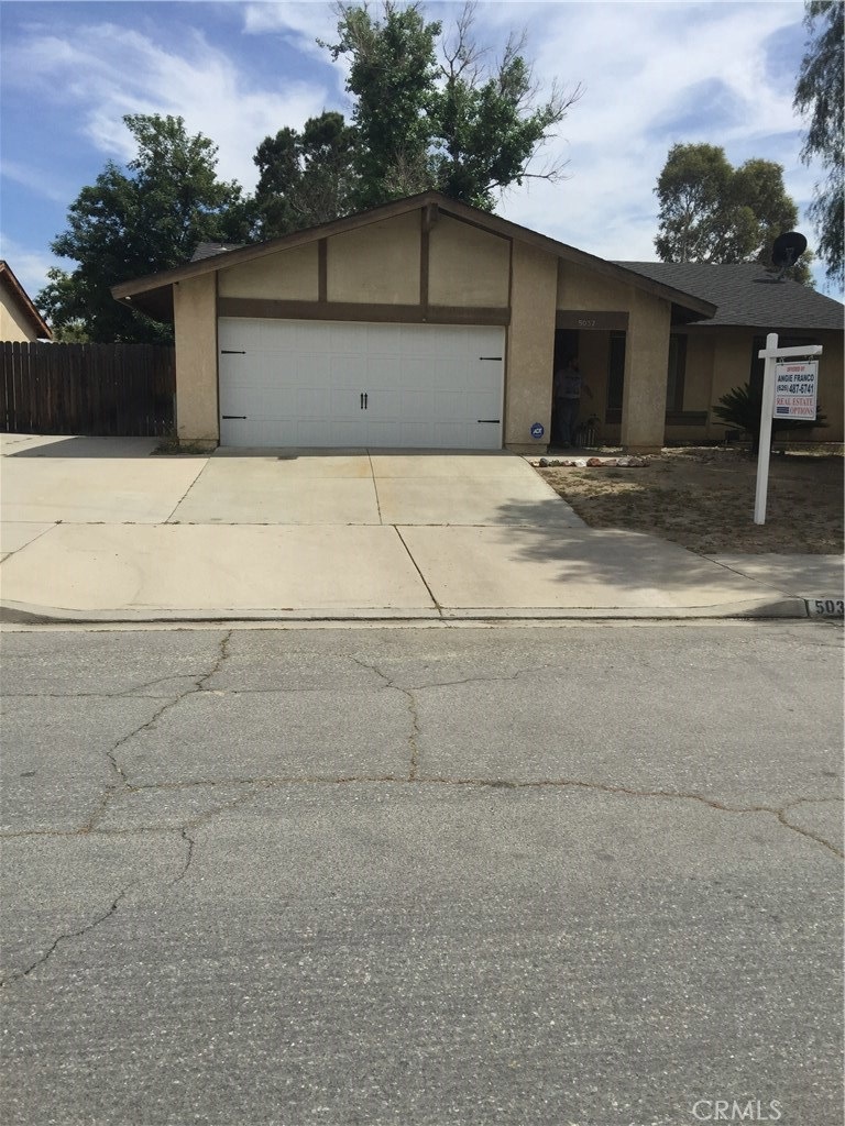 5037 Auburn Ave, San Bernardino, CA 92407 - photo 1