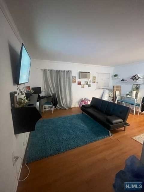 353-359 Marshall St unit 1A, Paterson, NJ 07503 - photo 1