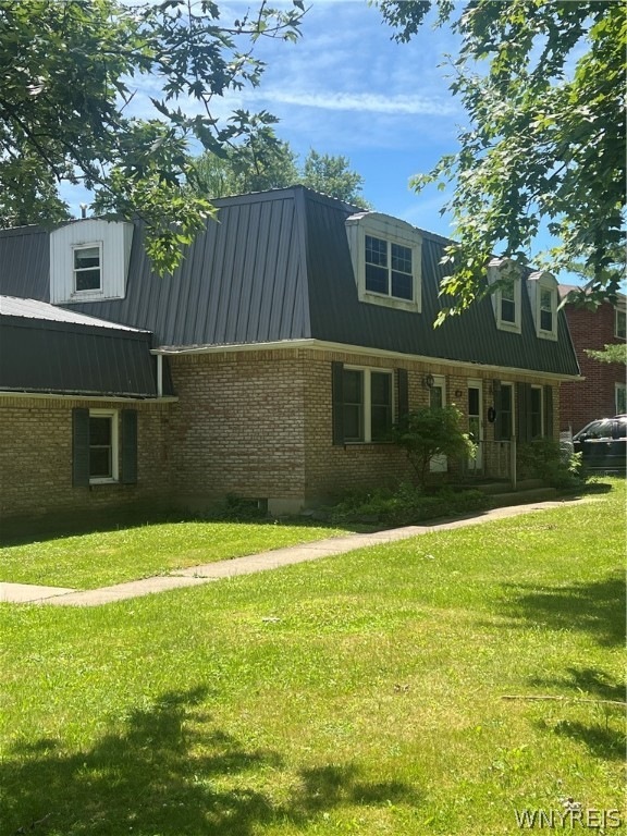 exterior, left side available