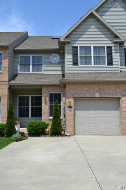 6629 Mine Dr, Macungie, PA 18062 - photo 1