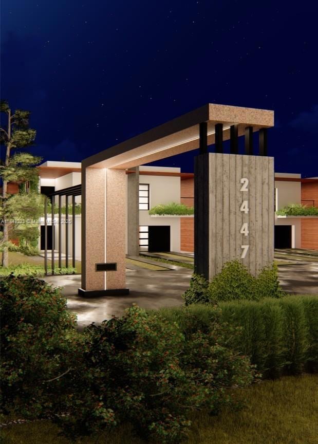 For Sale $650,000 • Co-Listing Agent