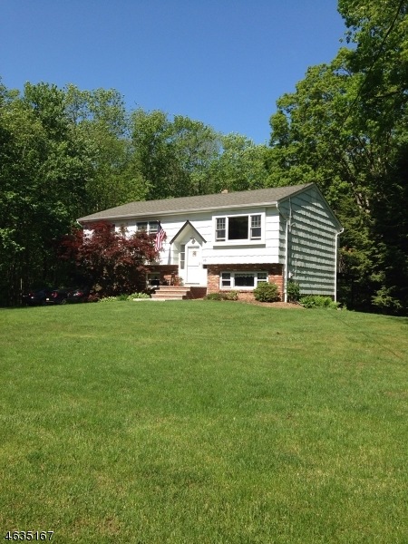 16 Linda Ln, Oak Ridge, NJ 07438 - photo 1