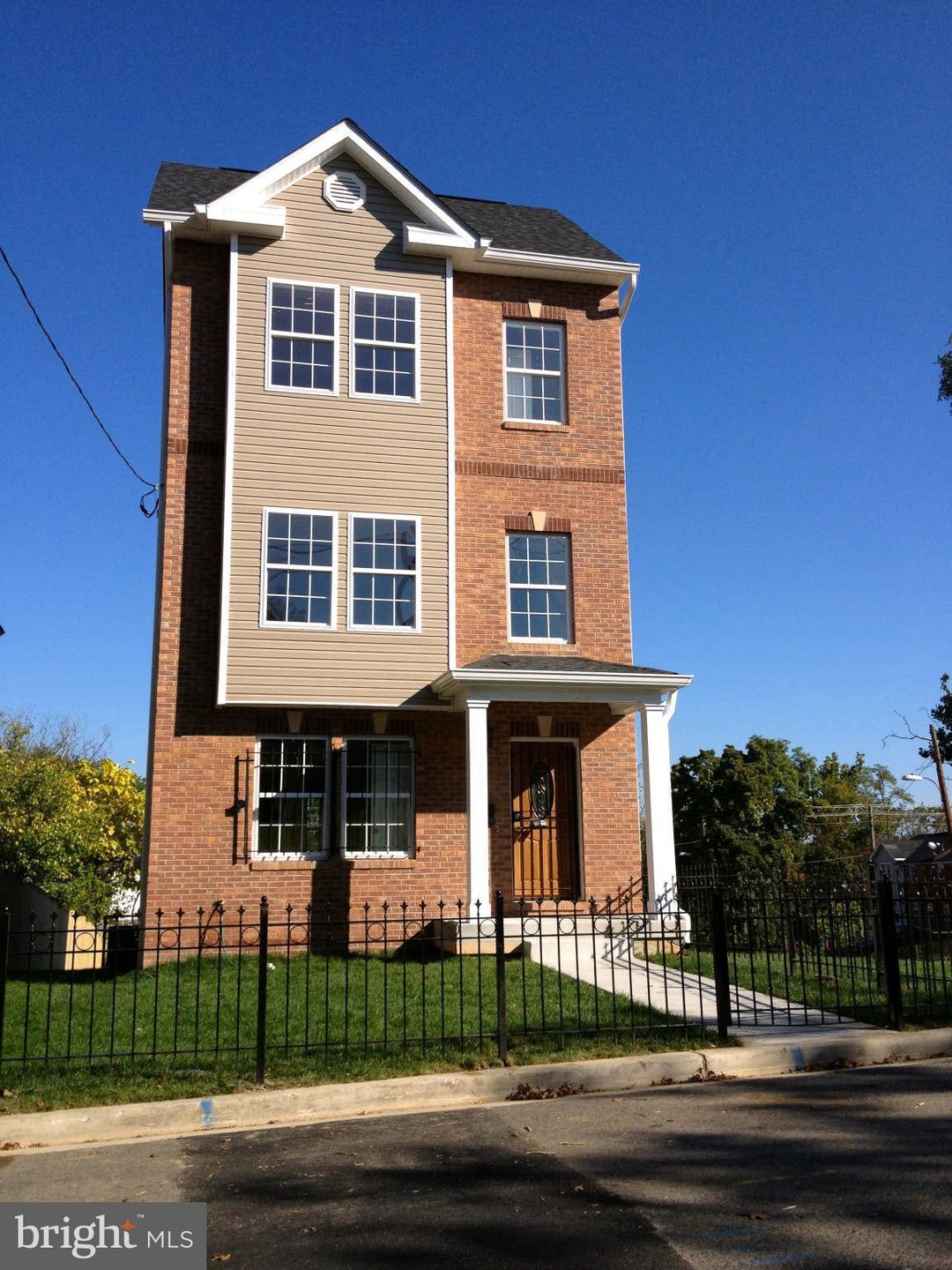 5226 Cloud Place NE, Washington, DC 20019 - photo 1