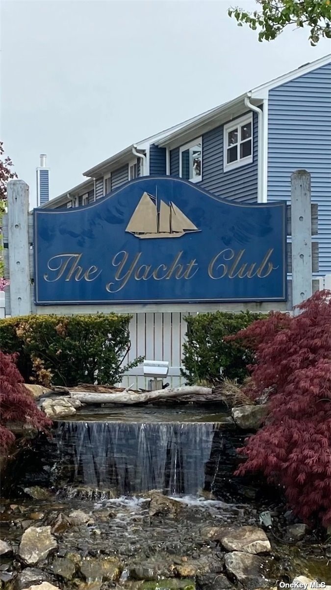 100 Baker Ct unit 55, Island Park, NY 11558 - photo 1