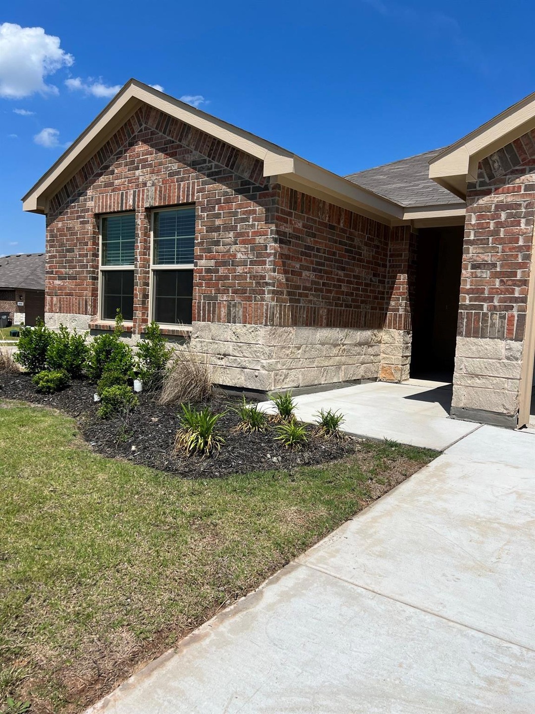 117 Anderson Mill St, Azle, TX 76020 - photo 1