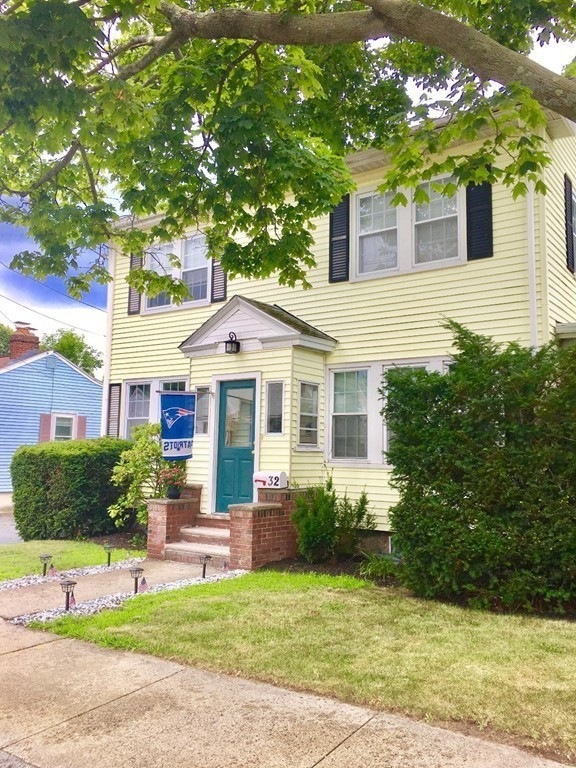 32 Raymond Rd, Salem, MA 01970 - photo 1