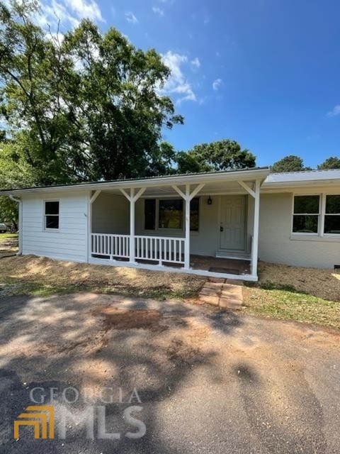 1410 Stripling Chapel Rd, Carrollton, GA 30116 - photo 1