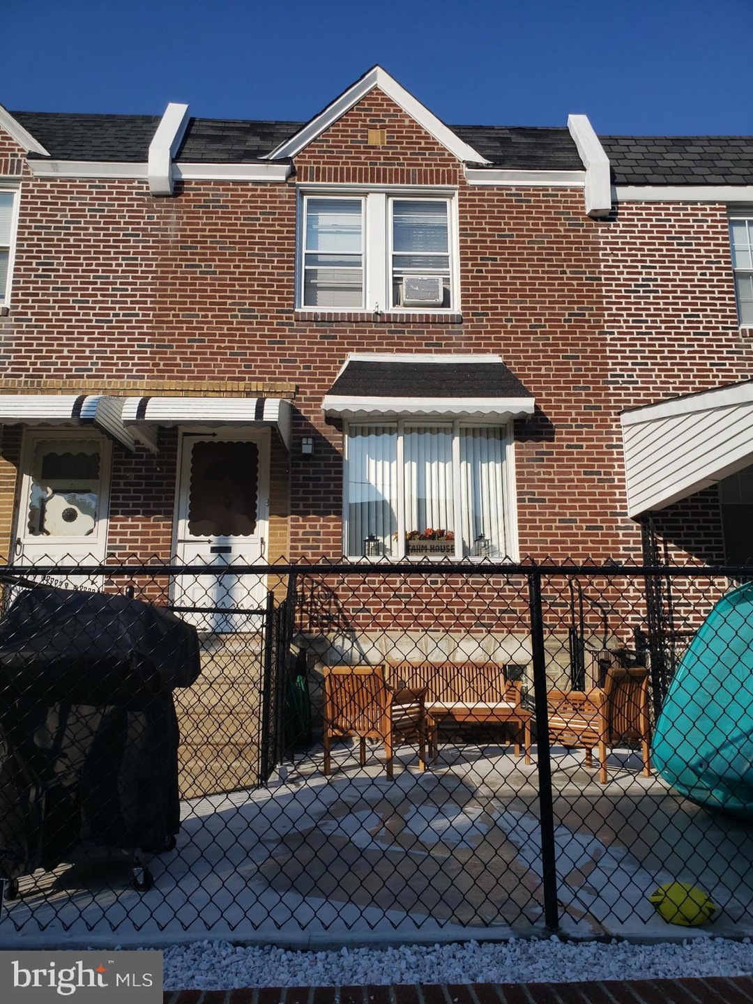 4317 Oakmont St, Philadelphia, PA 19136 - photo 1