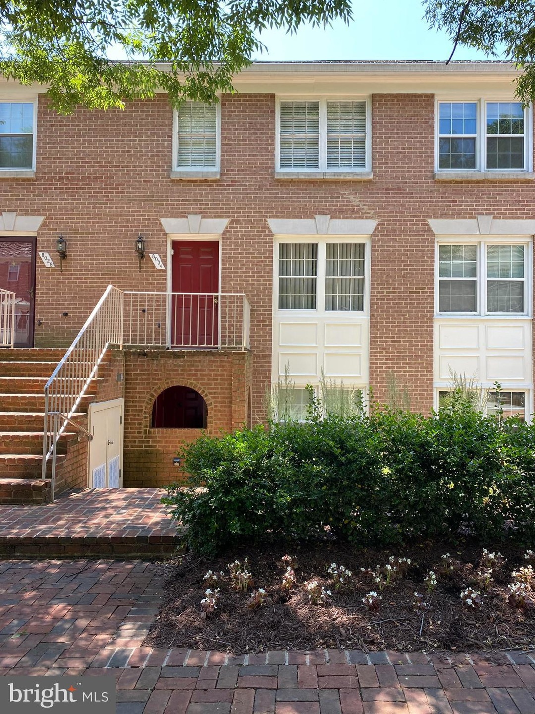 8034 Quarry Ridge Way, Bethesda, MD 20817 - photo 1