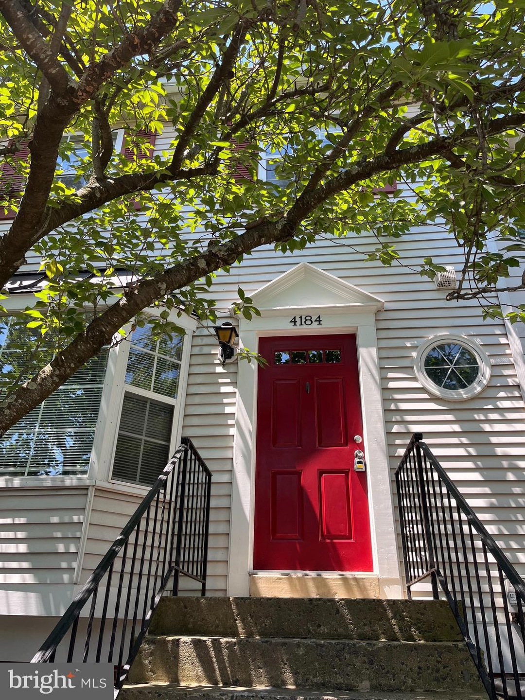 4184 Pleasant Meadow Ct unit 103E, Chantilly, VA 20151 - photo 1