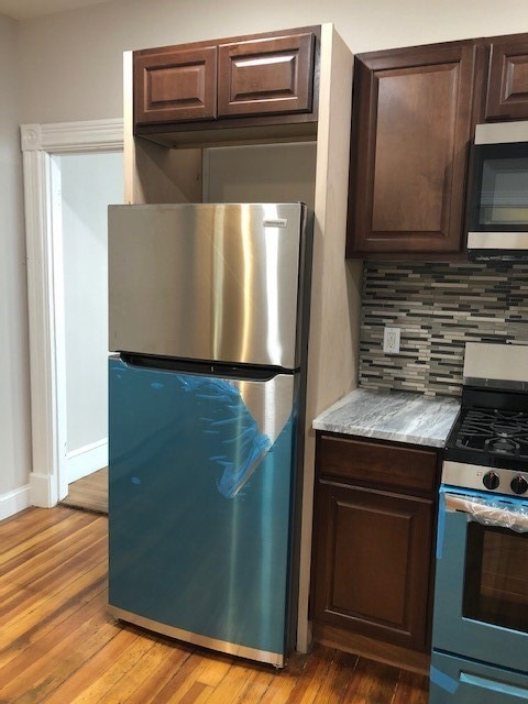 138 Doyle Ave unit 2, Providence, RI 02906 - photo 1