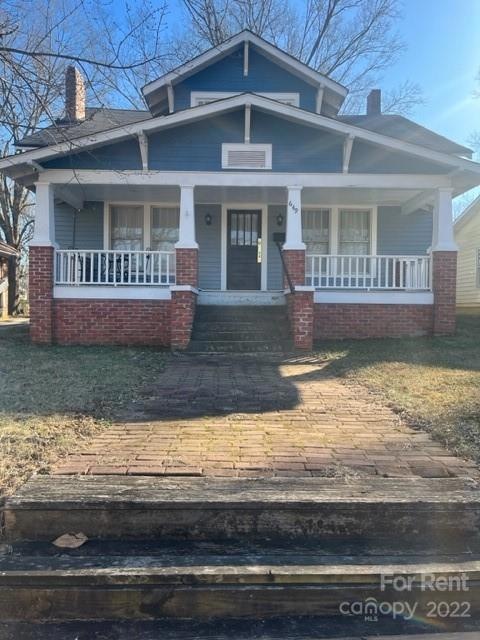 649 W Front St, Statesville, NC 28677 - photo 1