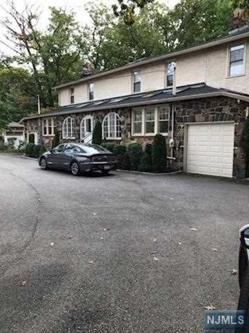 4 Ermeti Place unit B, Englewood Cliffs, NJ 07632 - photo 1