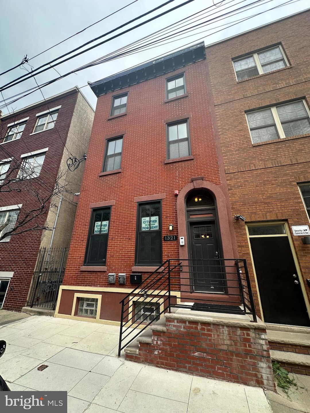 For Rent $1,650/month