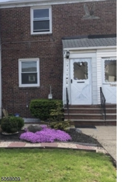 1038 S Elmora Ave, Elizabeth, NJ 07202 - photo 1