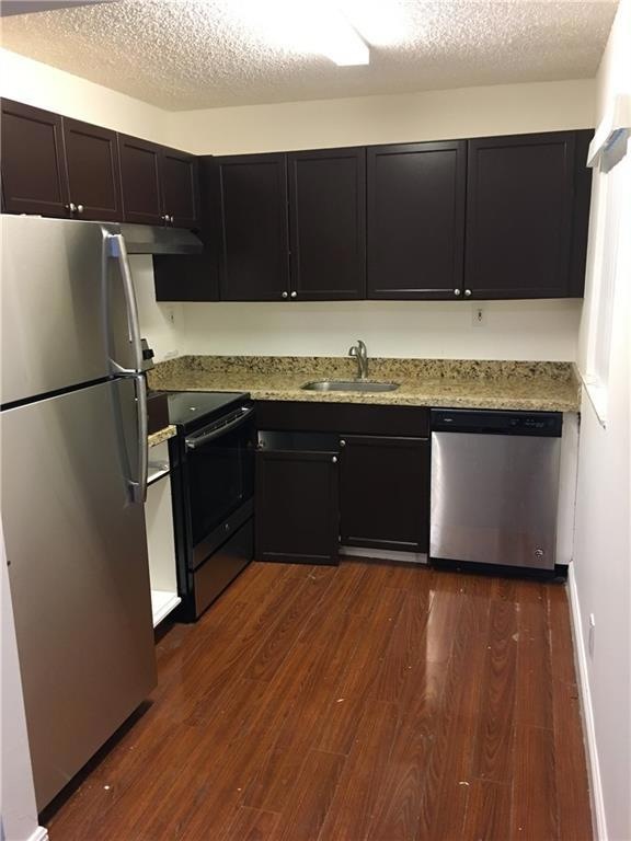 1120 Meadows Cir, Boynton Beach, FL 33436 - photo 1