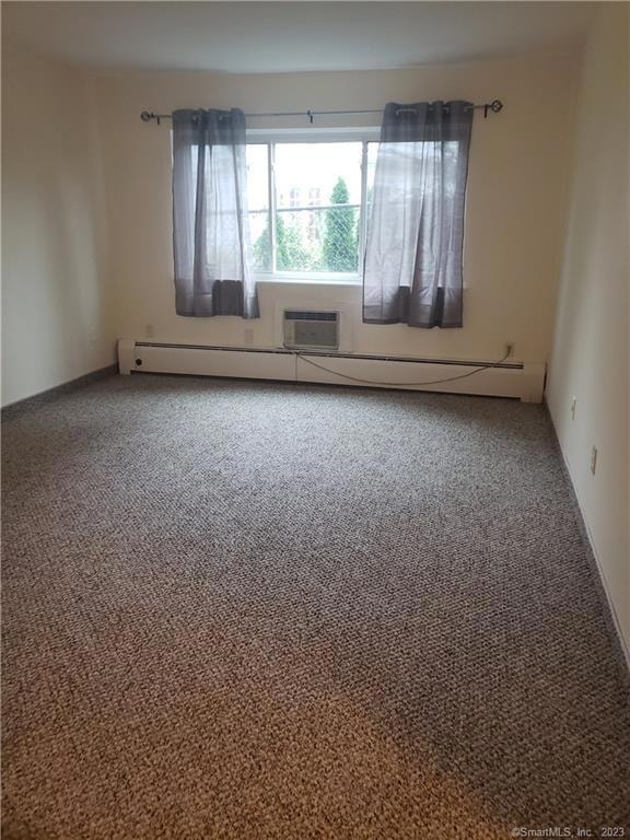 324 Parrott Ave unit 214, Bridgeport, CT 06606 - photo 1