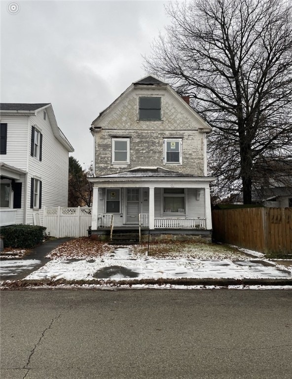 409 Weldon St, Latrobe, PA 15650 - photo 1