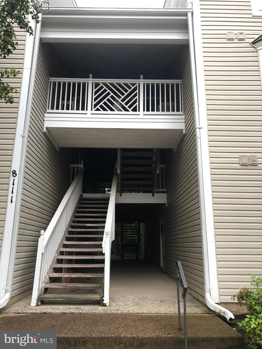 8111 Lacy Dr, Manassas, VA 20109 - photo 1